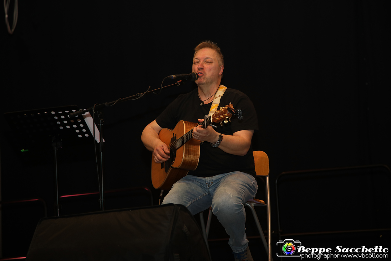 VBS_10056 - Concerto Marco Soria  'Amemanera Musica dalle radici'.jpg